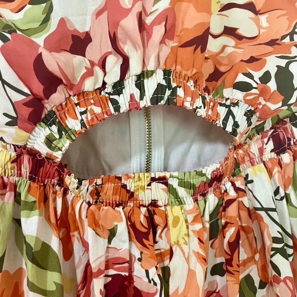 Madeira Cutout Halter Neck Maxi Sundress - Picture 5 of 11